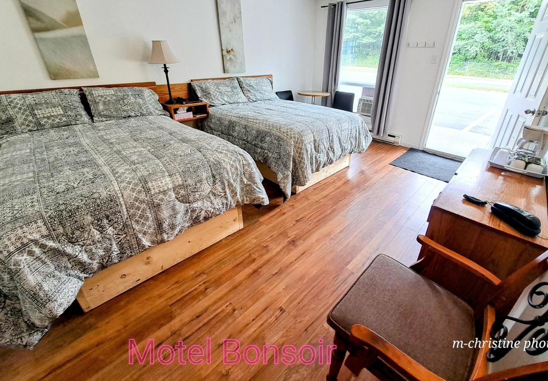Motel Bonsoir โชลิแอต ภายนอก รูปภาพ